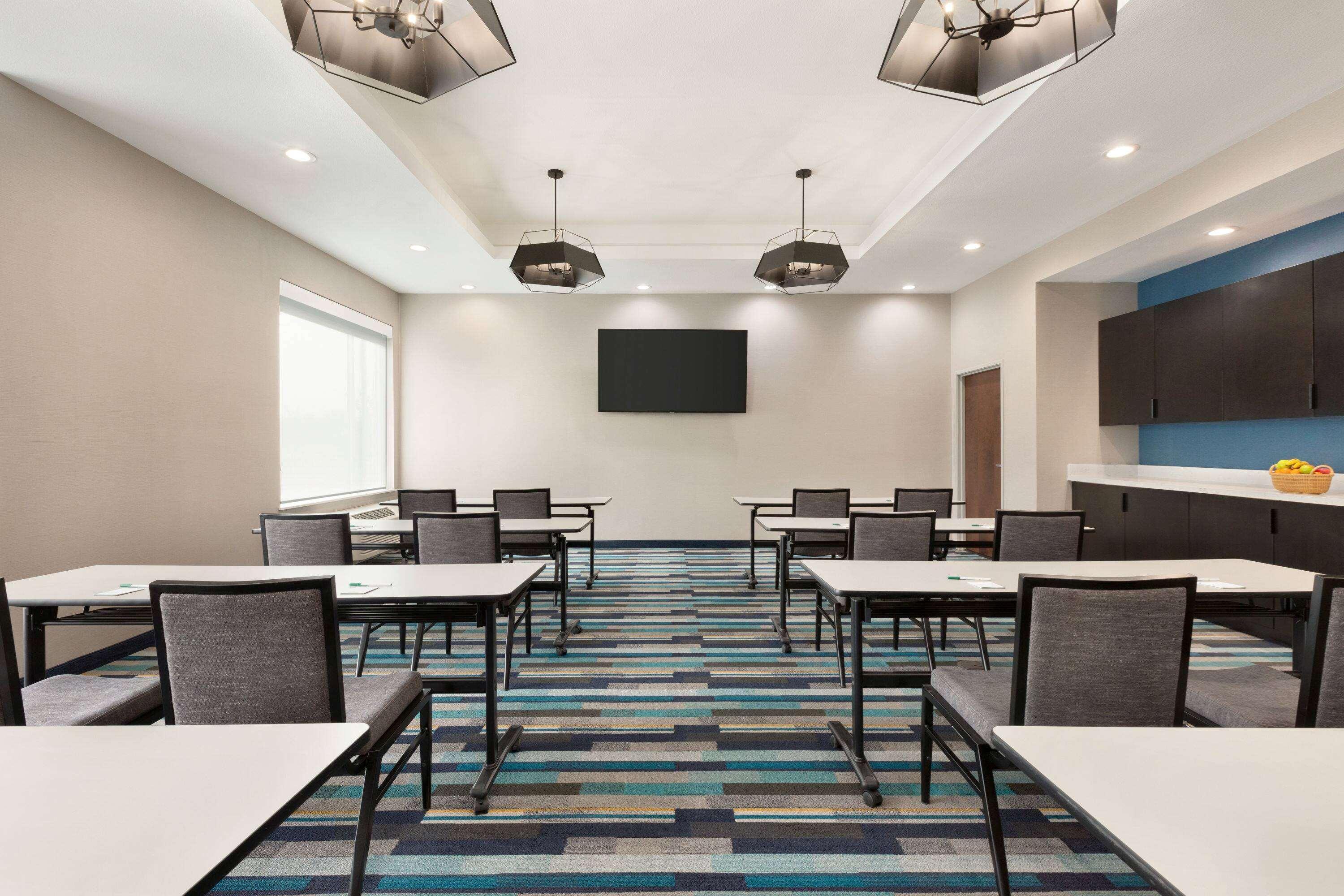 La Quinta By Wyndham Richmond-Sugarland Hotel Екстериор снимка