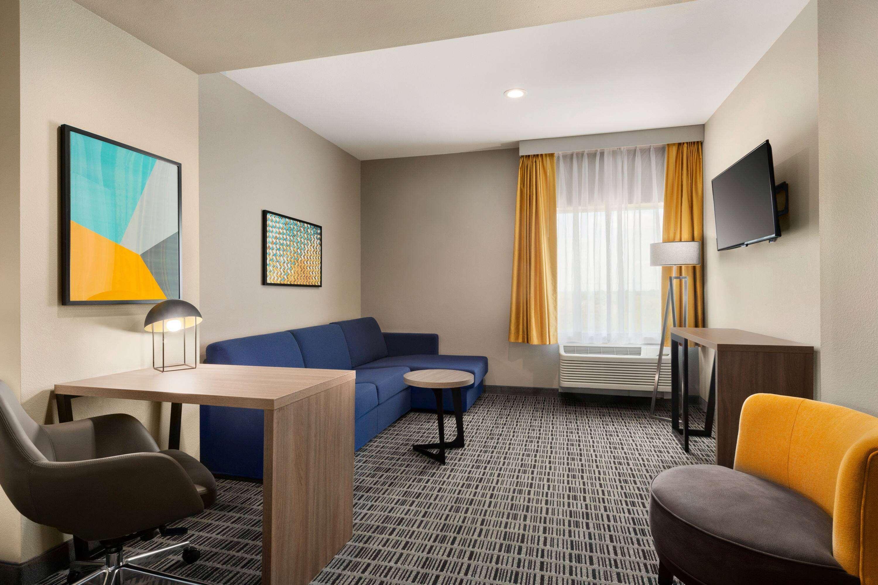 La Quinta By Wyndham Richmond-Sugarland Hotel Екстериор снимка